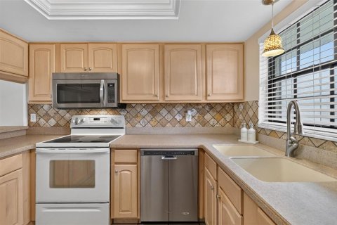 Copropriété à vendre à Mount Dora, Floride: 2 chambres, 108.05 m2 № 2373935 - photo 16