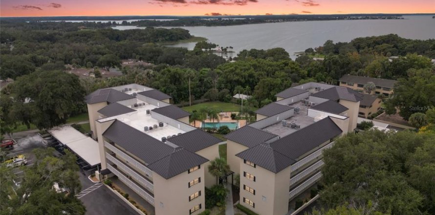 Condo à Mount Dora, Floride, 2 chambres № 2373935
