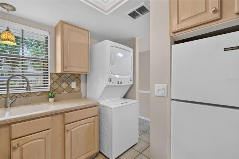 Copropriété à vendre à Mount Dora, Floride: 2 chambres, 108.05 m2 № 2373935 - photo 19