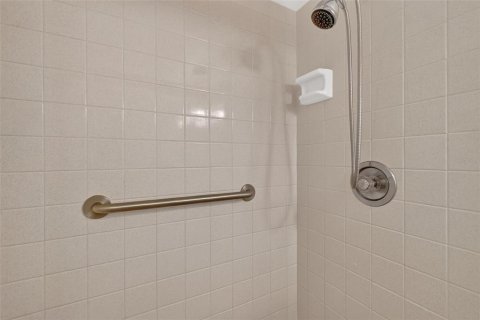 Copropriété à vendre à Mount Dora, Floride: 2 chambres, 108.05 m2 № 2373935 - photo 24