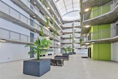 Купить кондоминиум в Майами, Флорида 1 спальня, 77.57м2, № 1483556 - фото 19