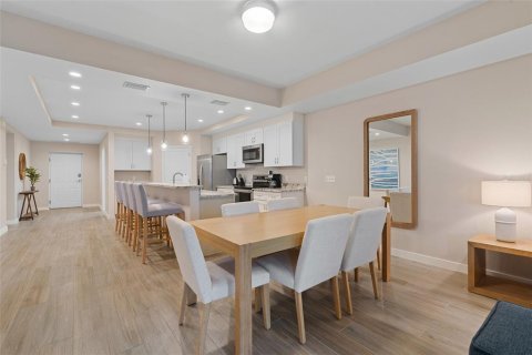 Condominio en venta en Cape Coral, Florida, 3 dormitorios, 156.54 m2 № 1677578 - foto 8