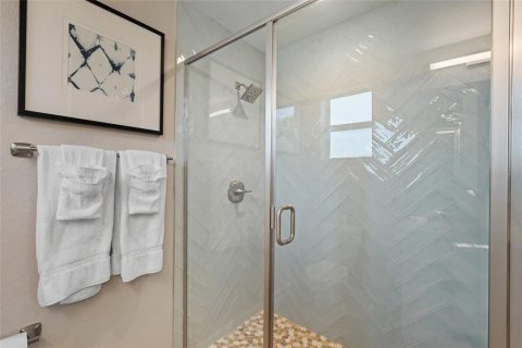 Condominio en venta en Cape Coral, Florida, 3 dormitorios, 156.54 m2 № 1677578 - foto 26