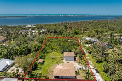Villa ou maison à vendre à Englewood, Floride: 3 chambres, 207.36 m2 № 1632374 - photo 2