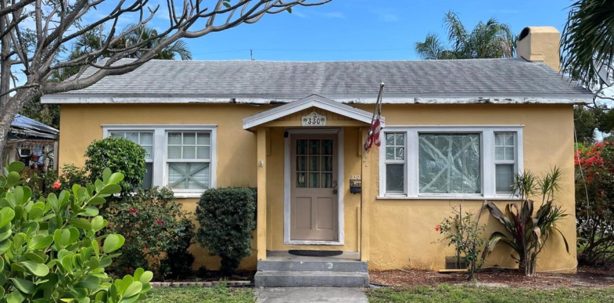 Commercial property in Lake Worth, Florida 186.27 sq.m. № 1225807