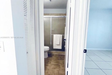 Immobilier commercial à vendre à Stuart, Floride: 105.07 m2 № 2171423 - photo 19