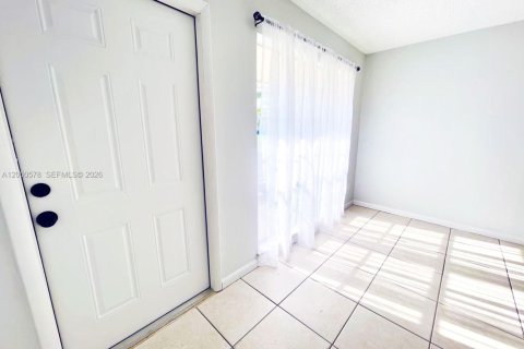 Immobilier commercial à vendre à Stuart, Floride: 105.07 m2 № 2171423 - photo 5