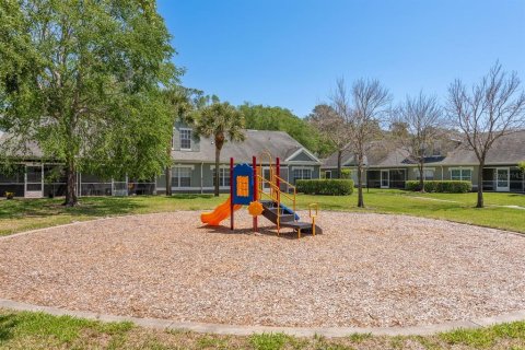 Condo in Palm Harbor, Florida, 2 bedrooms  № 1629889 - photo 24