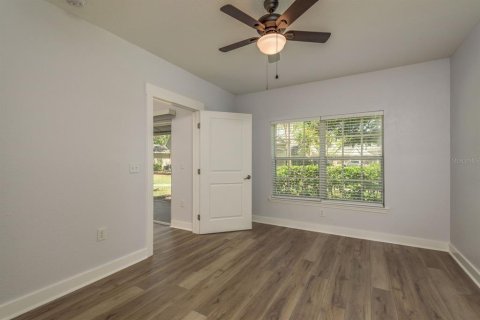 Condo in Palm Harbor, Florida, 2 bedrooms  № 1629889 - photo 10