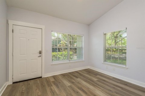 Condo in Palm Harbor, Florida, 2 bedrooms  № 1629889 - photo 2