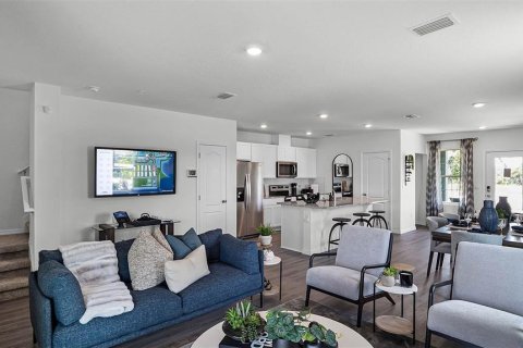 Adosado en venta en Apopka, Florida, 4 dormitorios, 176.89 m2 № 1908049 - foto 10
