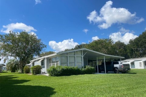 Villa ou maison à vendre à Summerfield, Floride: 2 chambres, 71.35 m2 № 1899357 - photo 1
