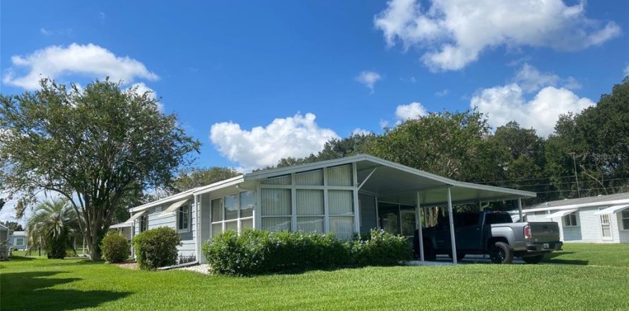 Villa ou maison à Summerfield, Floride 2 chambres, 71.35 m2 № 1899357