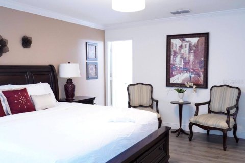 Villa ou maison à louer à Kissimmee, Floride: 4 chambres, 183.76 m2 № 2360867 - photo 16