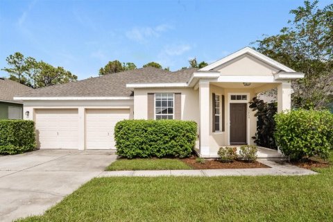House in Orlando, Florida 3 bedrooms, 146.23 sq.m. № 2364466