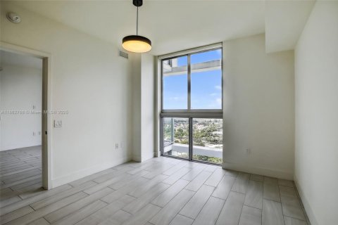 Condominio en alquiler en Sunrise, Florida, 2 dormitorios, 95.32 m2 № 1891072 - foto 20