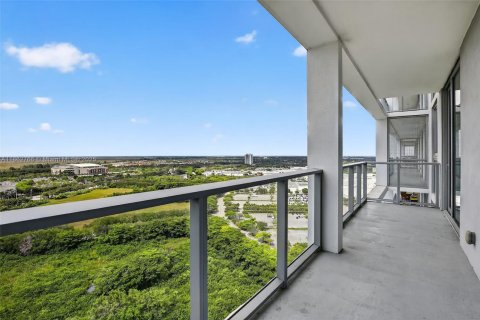 Condominio en alquiler en Sunrise, Florida, 2 dormitorios, 95.32 m2 № 1891072 - foto 15
