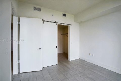 Condominio en alquiler en Sunrise, Florida, 2 dormitorios, 95.32 m2 № 1891072 - foto 13