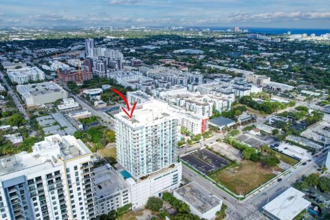Condominio en alquiler en Fort Lauderdale, Florida, 1 dormitorio, 51.37 m2 № 1973206 - foto 15