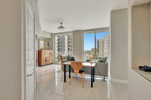 Condominio en alquiler en Fort Lauderdale, Florida, 1 dormitorio, 51.37 m2 № 1973206 - foto 29