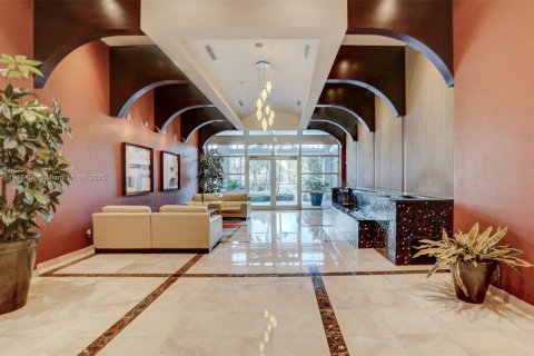 Condominio en alquiler en Fort Lauderdale, Florida, 1 dormitorio, 51.37 m2 № 1973206 - foto 4