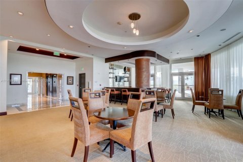 Condominio en alquiler en Fort Lauderdale, Florida, 1 dormitorio, 51.37 m2 № 1973206 - foto 7