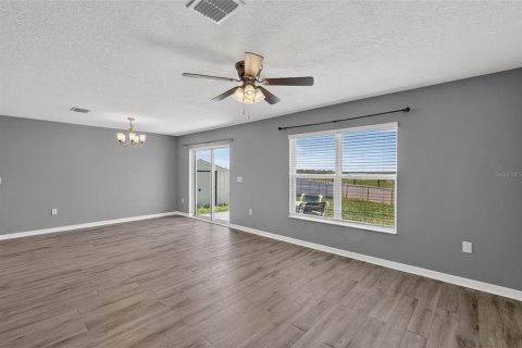 Casa en venta en Mascotte, Florida, 3 dormitorios, 142.79 m2 № 2210326 - foto 5