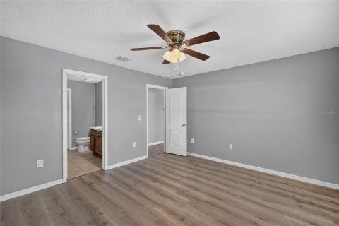 Casa en venta en Mascotte, Florida, 3 dormitorios, 142.79 m2 № 2210326 - foto 15