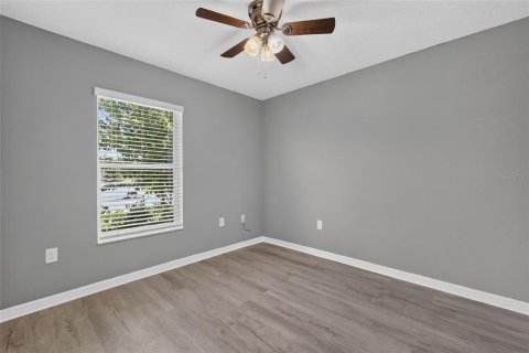 Casa en venta en Mascotte, Florida, 3 dormitorios, 142.79 m2 № 2210326 - foto 18