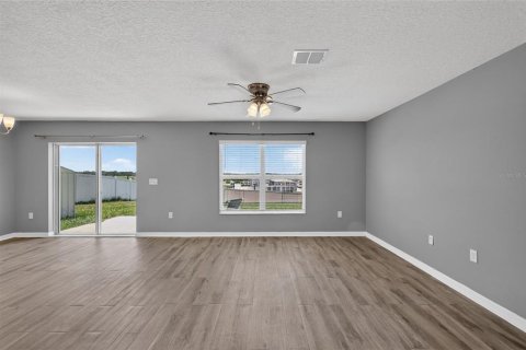 Casa en venta en Mascotte, Florida, 3 dormitorios, 142.79 m2 № 2210326 - foto 4