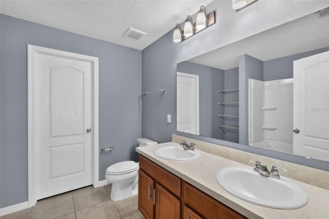 Casa en venta en Mascotte, Florida, 3 dormitorios, 142.79 m2 № 2210326 - foto 16