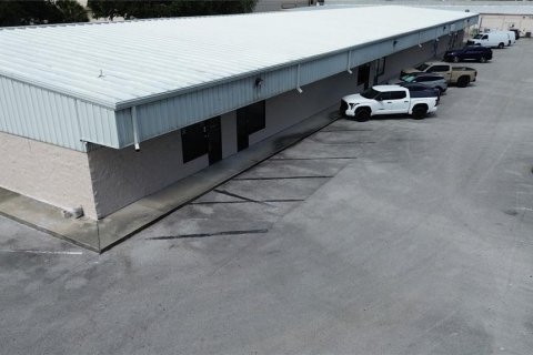 Immobilier commercial à louer à Orlando, Floride: 297.29 m2 № 2135880 - photo 14
