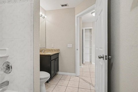 Купить виллу или дом в Киссимми, Флорида 5 комнат, 136.29м2, № 2156478 - фото 12