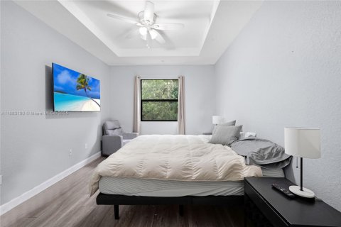 Townhouse in Pembroke Pines, Florida 4 bedrooms, 147.44 sq.m. № 1931547 - photo 21
