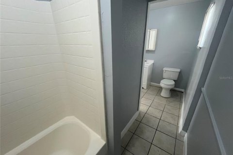 Casa en alquiler en Orlando, Florida, 3 dormitorios, 112.41 m2 № 1885780 - foto 8