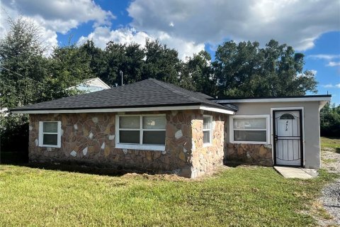 Casa en alquiler en Orlando, Florida, 3 dormitorios, 112.41 m2 № 1885780 - foto 1