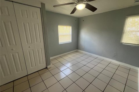 Casa en alquiler en Orlando, Florida, 3 dormitorios, 112.41 m2 № 1885780 - foto 9