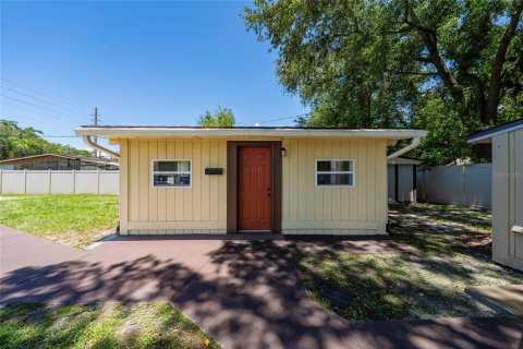House in Kissimmee, Florida 4 bedrooms, 181.35 sq.m. № 2202280 - photo 21