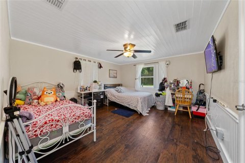 House in Kissimmee, Florida 4 bedrooms, 181.35 sq.m. № 2202280 - photo 17