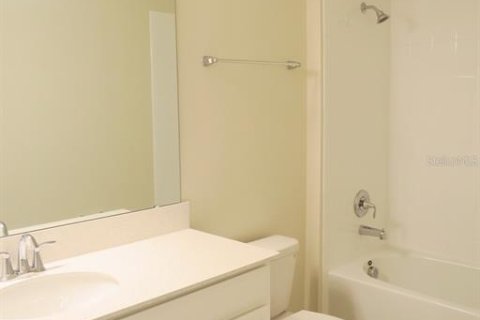 Villa ou maison à louer à Kissimmee, Floride: 3 chambres, 183.11 m2 № 1917418 - photo 21