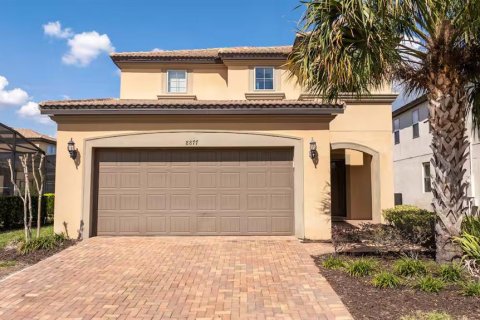 Casa en Kissimmee, Florida 5 dormitorios, 243.59 m2 № 2139824