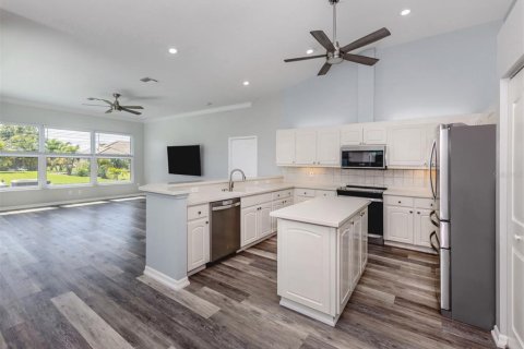 House in Venice, Florida 3 bedrooms, 218.6 sq.m. № 1572057 - photo 13