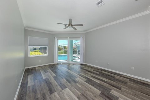 House in Venice, Florida 3 bedrooms, 218.6 sq.m. № 1572057 - photo 20