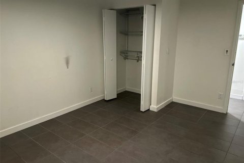 Condominio en venta en Gainesville, Florida, 3 dormitorios, 144.74 m2 № 1879744 - foto 29