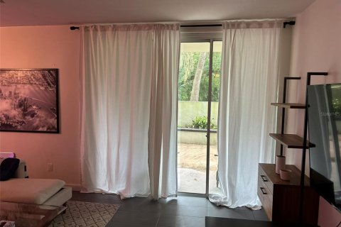 Condominio en venta en Gainesville, Florida, 3 dormitorios, 144.74 m2 № 1879744 - foto 17