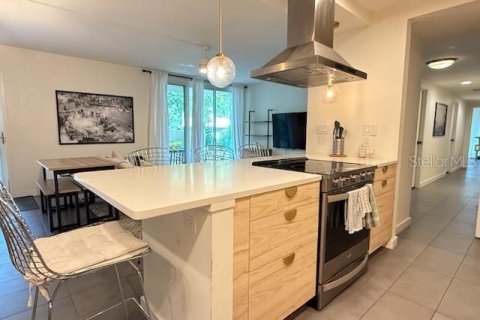 Condominio en venta en Gainesville, Florida, 3 dormitorios, 144.74 m2 № 1879744 - foto 3