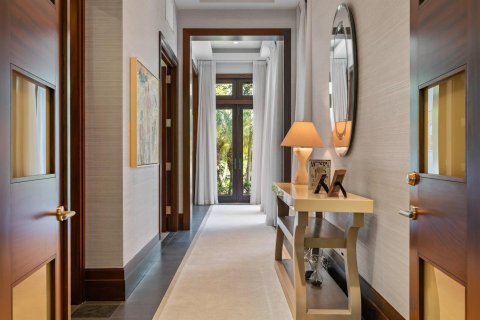 Купить виллу или дом в Юпитер, Флорида 14 комнат, 806.02м2, № 2083334 - фото 15