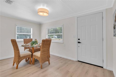 Villa ou maison à vendre à New Port Richey, Floride: 2 chambres, 86.96 m2 № 1517879 - photo 4