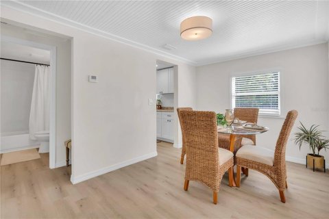 Villa ou maison à vendre à New Port Richey, Floride: 2 chambres, 86.96 m2 № 1517879 - photo 6