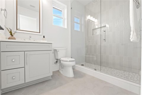 House in Tampa, Florida 6 bedrooms, 367.89 sq.m. № 1542821 - photo 25